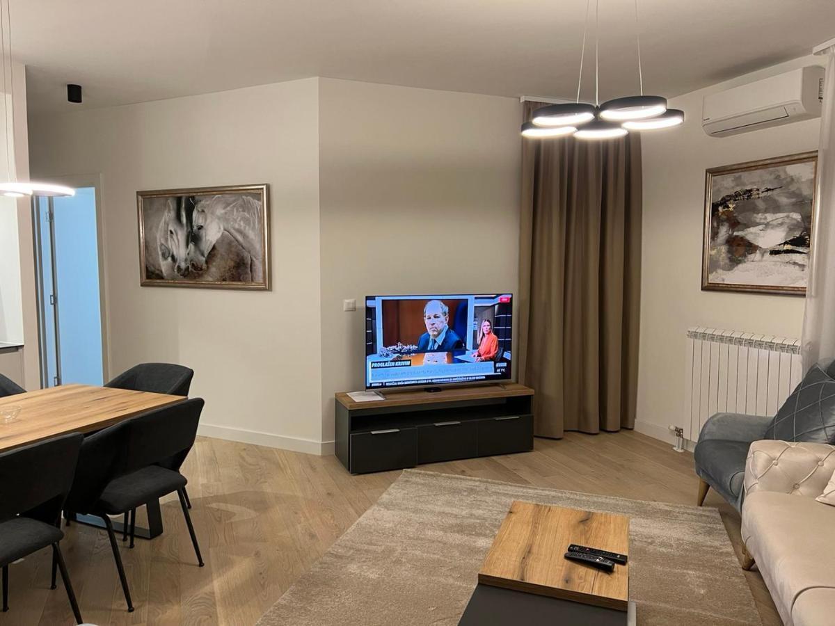 Belgrade Waterfront - Beograd Na Vodi-Metropolitan Apartment Luaran gambar