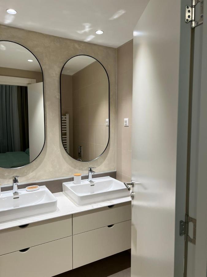 Belgrade Waterfront - Beograd Na Vodi-Metropolitan Apartment Luaran gambar